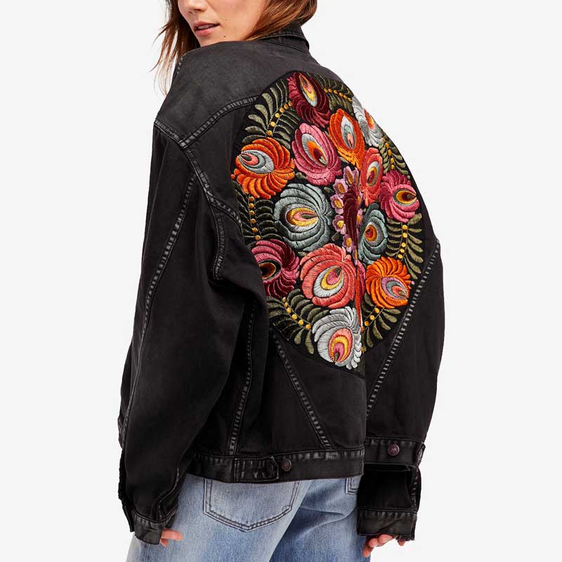 Gypsy Lady Floral Embroidered Denim Jacket. Casual Chic Bohemian Fabness!