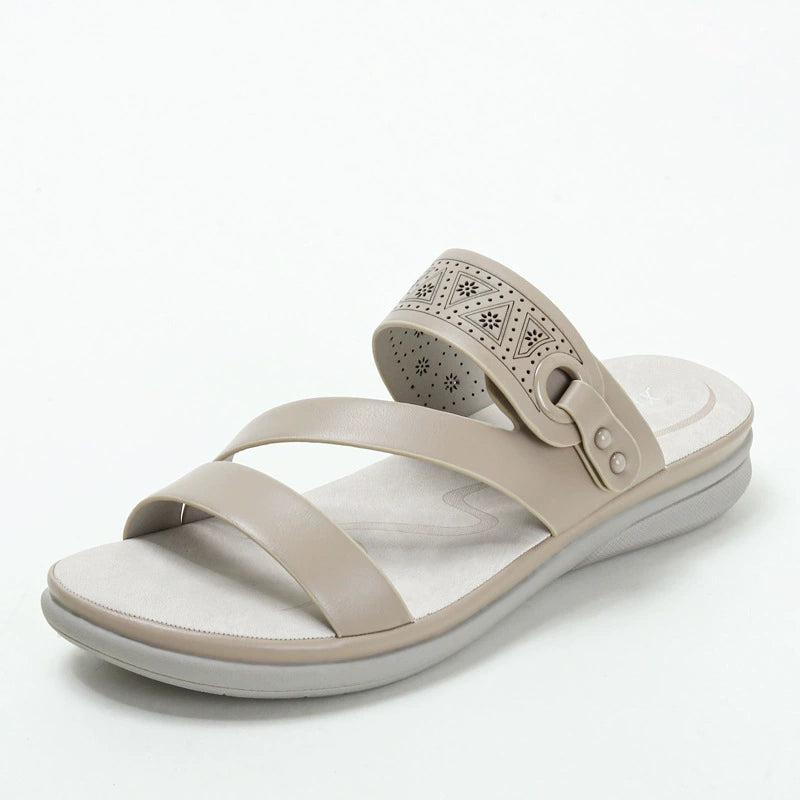 Sleek Summer Sandals, Fashionable and Comfortable! Great for Vacations... excellent Slip-on Travel Footwear.