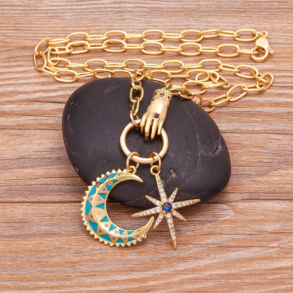 Vintage Golden Chain Choker Moon and Star Pendant Necklace