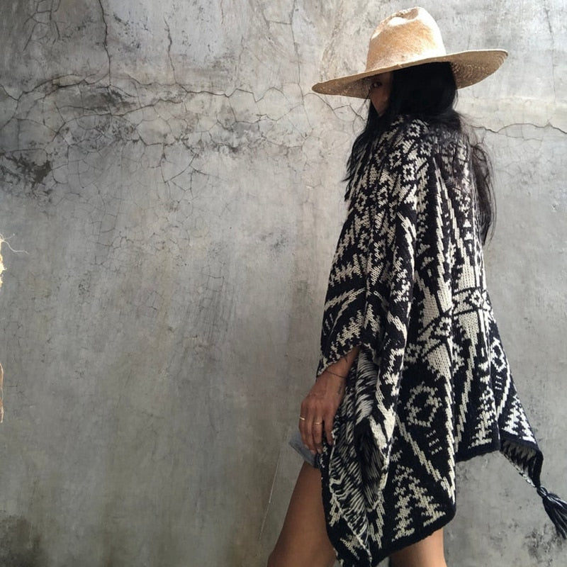 Black & White Indigenous Design Poncho with Fun Tassels.