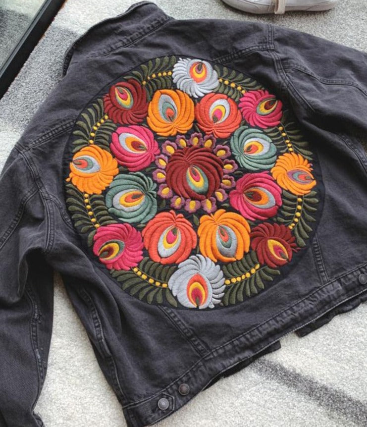 Gypsy Lady Floral Embroidered Denim Jacket. Casual Chic Bohemian Fabness!