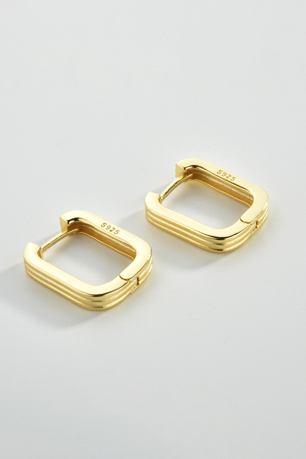 Minimalist Earrings in 925 Sterling Silver or 18K Gold Plating